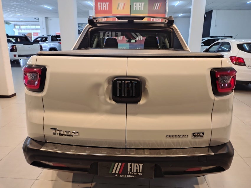 fiat toro 2.0 16v turbo diesel freedom 4wd at9 4p automatico 20228