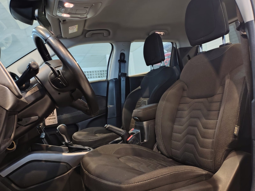 fiat toro 2.0 16v turbo diesel freedom 4wd at9 4p automatico 20223