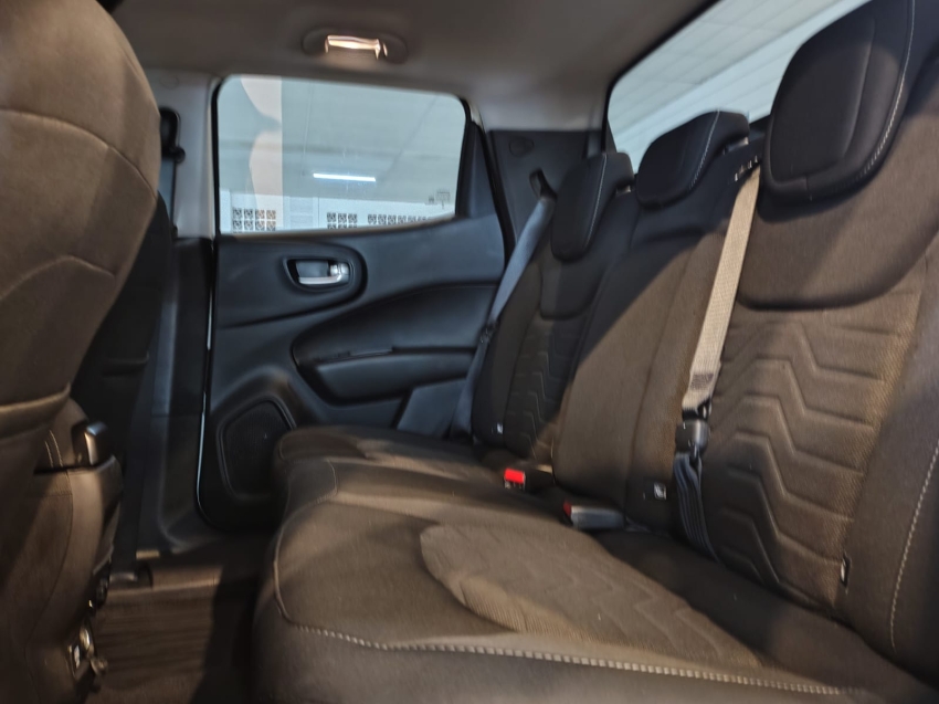 fiat toro 1.3 turbo 270 flex freedom at6 4p automatico 20236