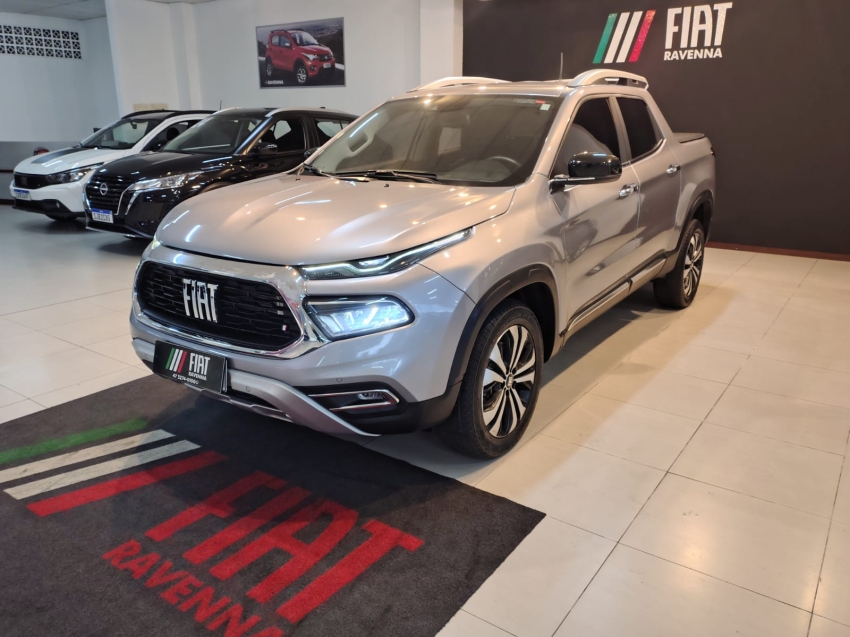 fiat toro 2.0 16v turbo diesel volcano 4wd at9 4p automatico 2025