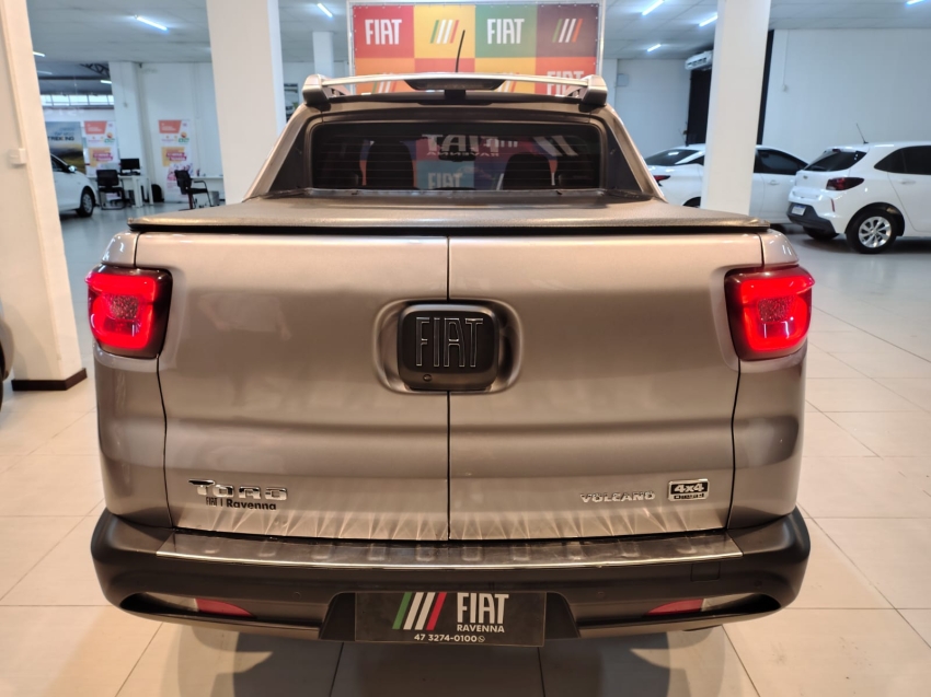 fiat toro 2.0 16v turbo diesel volcano 4wd at9 4p automatico 20258