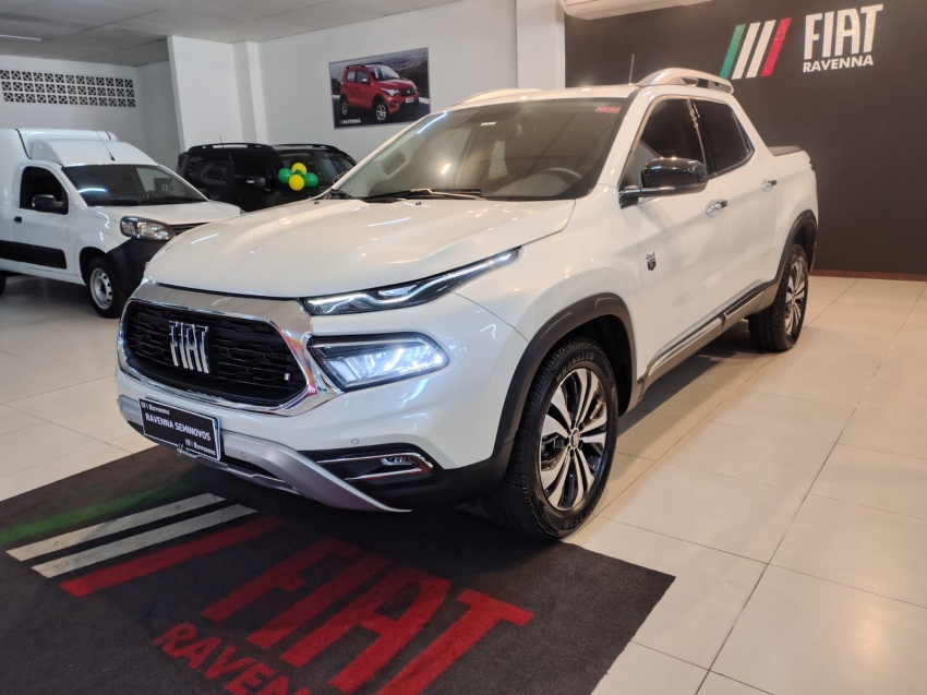 fiat toro 2.0 16v turbo diesel volcano 4wd at9 4p automatico 2024