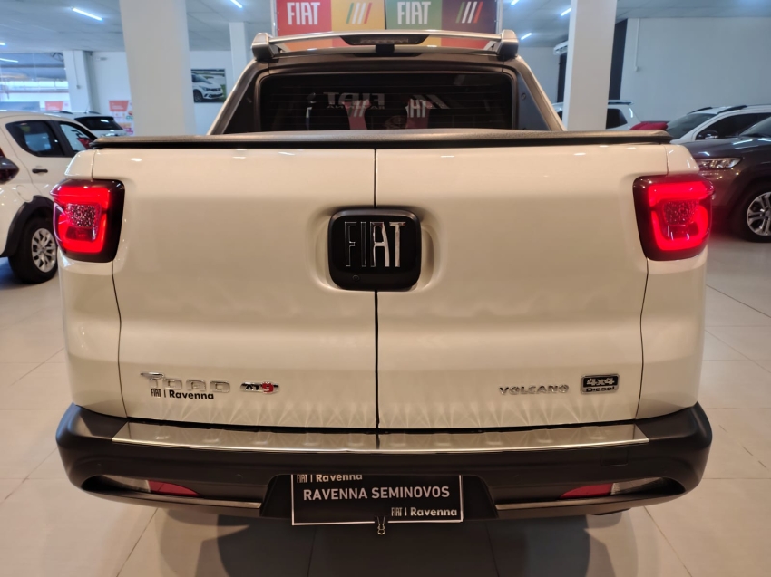 fiat toro 2.0 16v turbo diesel volcano 4wd at9 4p automatico 20248
