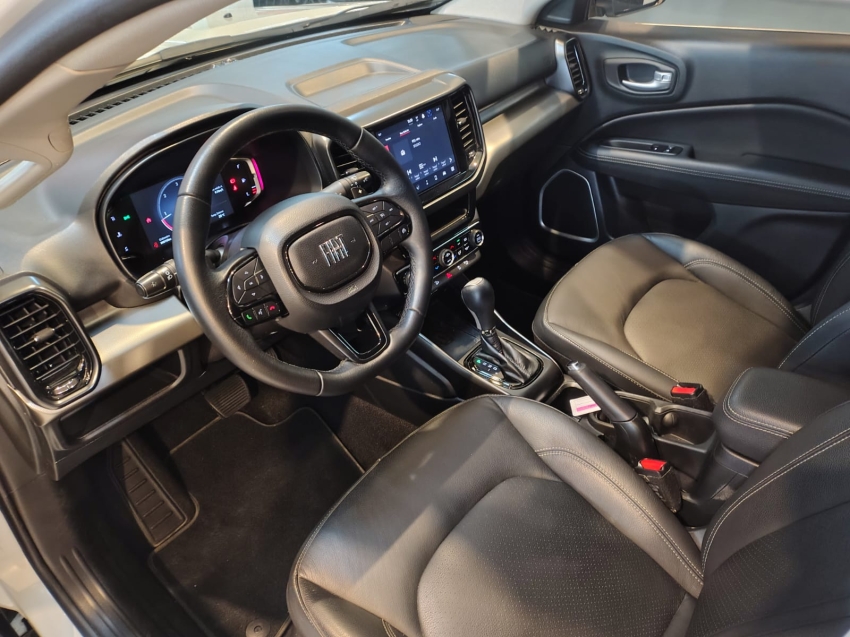 fiat toro 2.0 16v turbo diesel volcano 4wd at9 4p automatico 20244