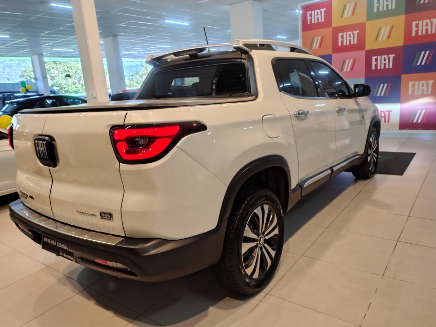 fiat toro 2.0 16v turbo diesel volcano 4wd at9 4p automatico 20249