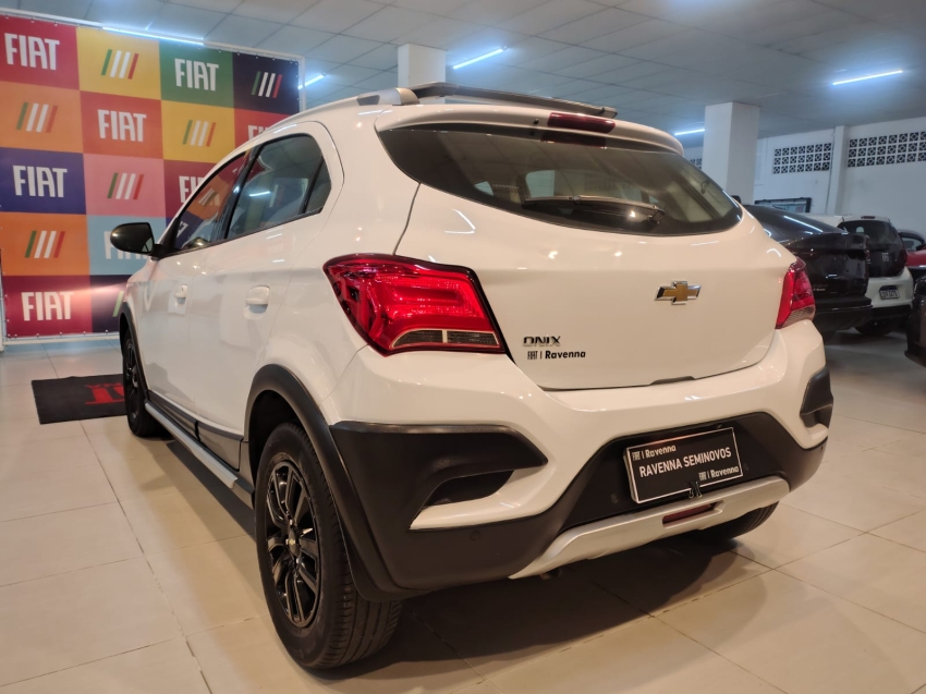 chevrolet onix 1.4 mpfi activ 8v flex 4p automatico 20197