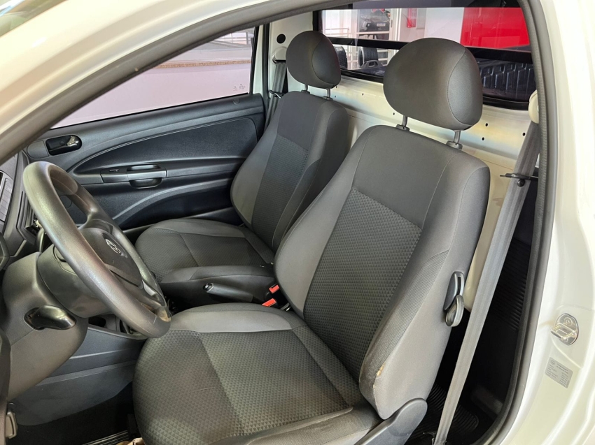 volkswagen saveiro 1.6 msi robust cs 16v flex 2p manual 2023
