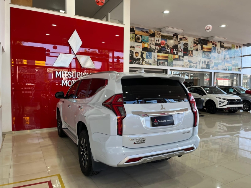 mitsubishi pajero sport 2.4 16v mivec turbo diesel hpe-s awd automatico 5p 2023