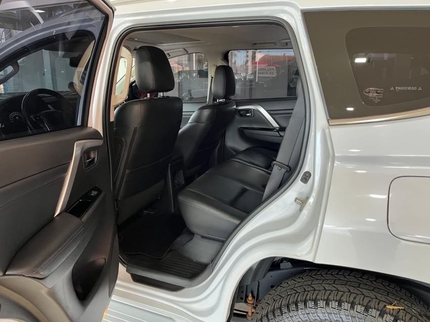 mitsubishi pajero sport 2.4 16v mivec turbo diesel hpe-s awd automatico 5p 2023