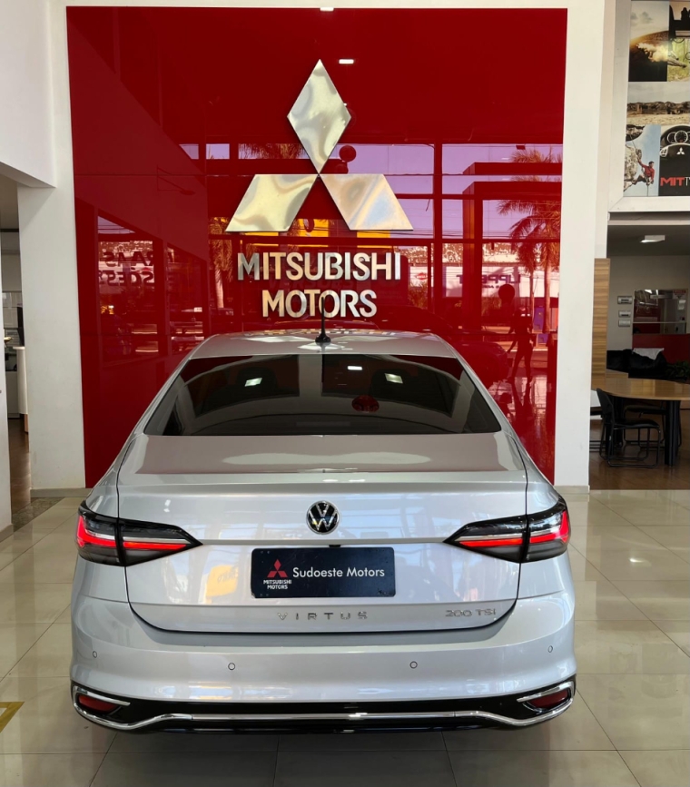 volkswagen virtus 1.0 200 tsi comfortline automatico flex 4p 2024