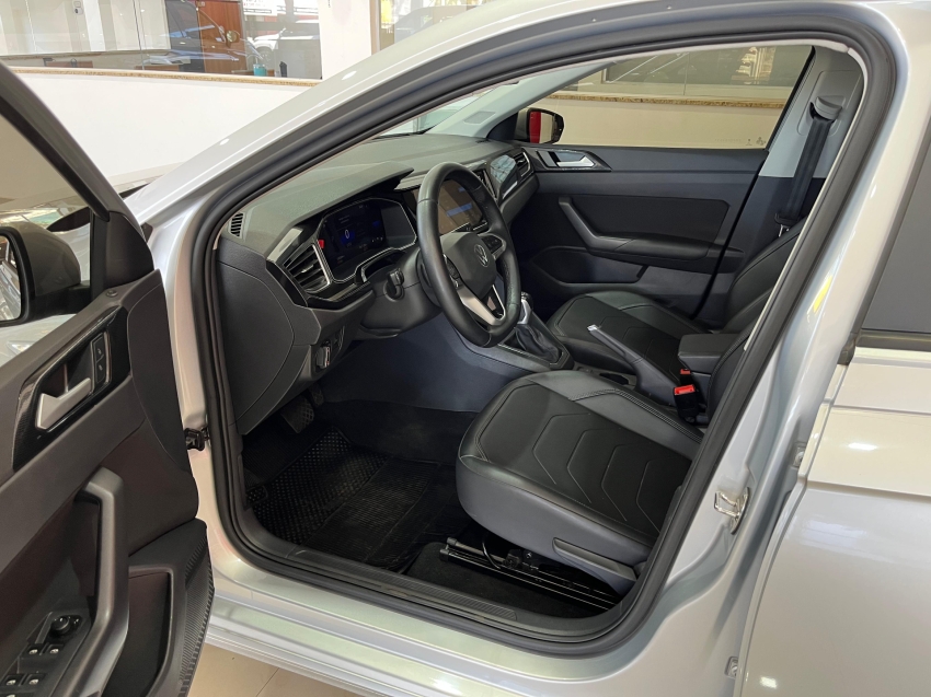volkswagen virtus 1.0 200 tsi comfortline automatico 9.9 flex 4p 2024