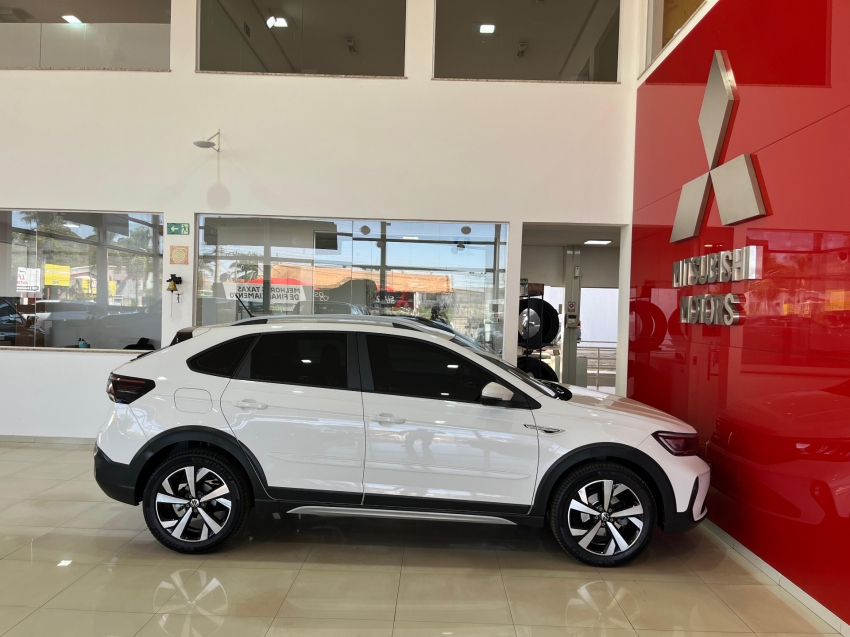 volkswagen nivus 1.0 200 tsi total flex highline automatico 9.9 5p 2022