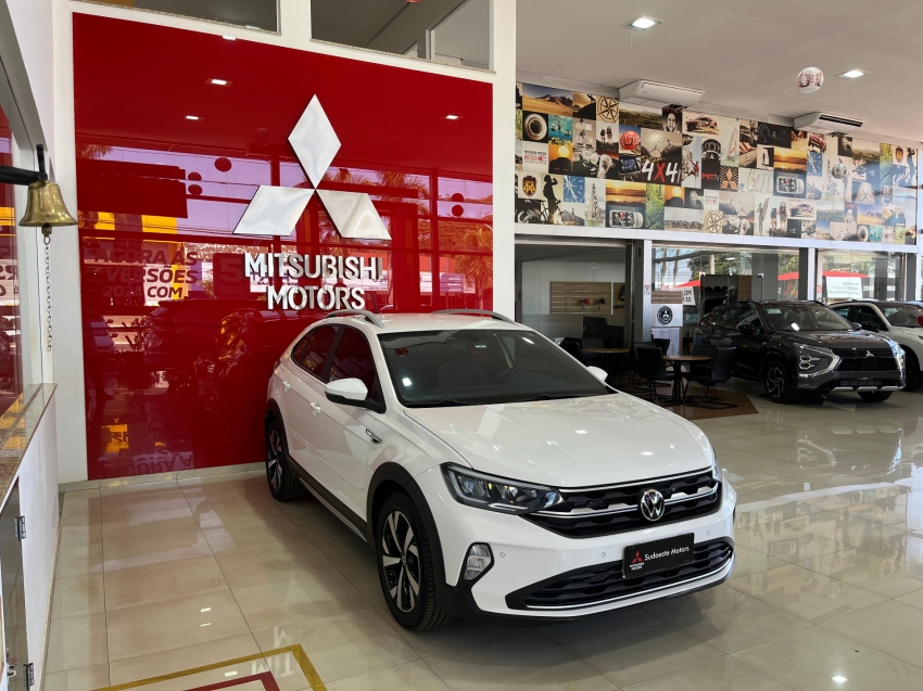 volkswagen nivus 1.0 200 tsi total flex highline automatico 9.9 5p 2022