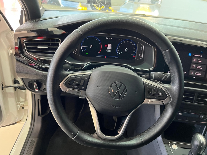 volkswagen nivus 1.0 200 tsi total flex highline automatico 9.9 5p 2022