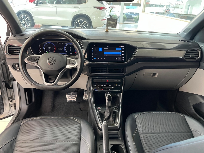 volkswagen t-cross 1.4 250 tsi total flex highline automatico 1.3 5p 2022