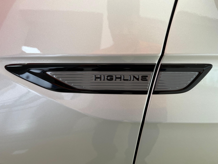 volkswagen t-cross 1.4 250 tsi total flex highline automatico 1.3 5p 2022