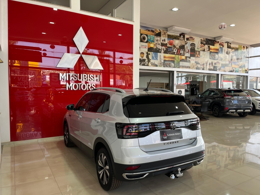 volkswagen t-cross 1.4 250 tsi total flex highline automatico 1.3 5p 2022