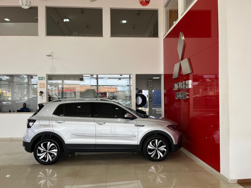 volkswagen t-cross 1.4 250 tsi total flex highline automatico 1.3 5p 2022
