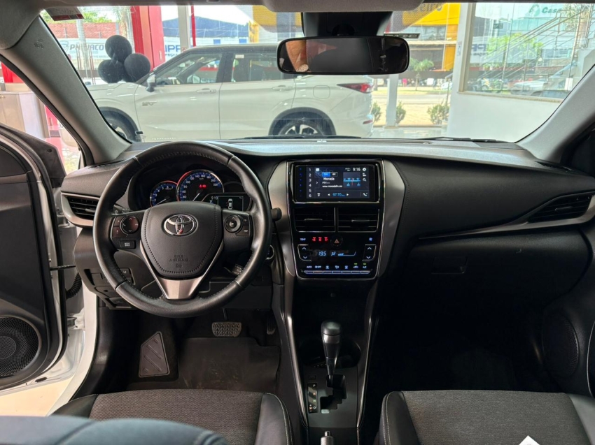 toyota yaris 1.5 16v flex sedan xs multidrive 1.4 4p automatico 202510