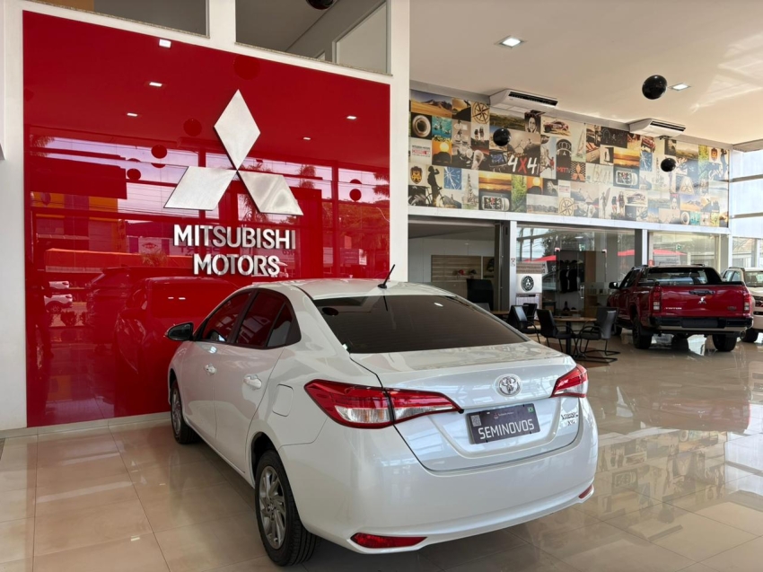 toyota yaris 1.5 16v flex sedan xs multidrive 1.4 4p automatico 20255