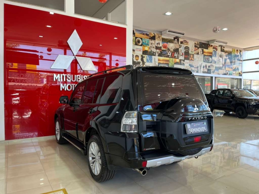 mitsubishi pajero full 3.2 hpe 4x4 16v turbo intercooler diesel 2p automatico 5p 20175