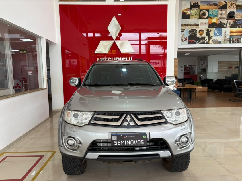 mitsubishi pajero 3.2 hpe 4x4 7 lugares 16v turbo intercooler diesel 4p automatico 5p 20161