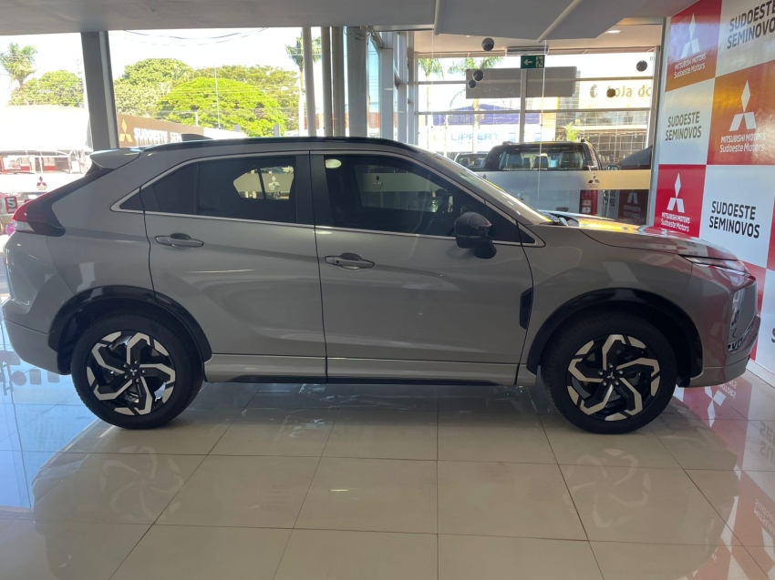 mitsubishi eclipse cross 1.5 mivec turbo gasolina hpe-s black cvt 1.4 5p automatico 20264