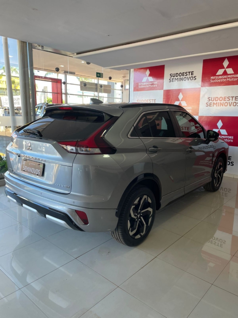 mitsubishi eclipse cross 1.5 mivec turbo gasolina hpe-s black cvt 1.4 5p automatico 20267