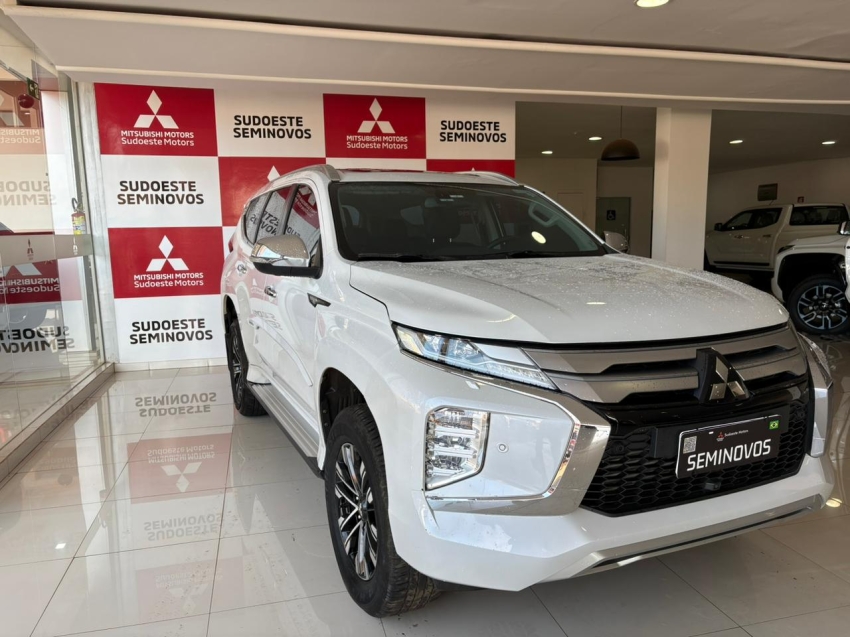 mitsubishi pajero sport 2.4 16v mivec turbo diesel hpe-s awd automatico 5p 20242