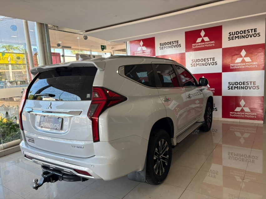 mitsubishi pajero sport 2.4 16v mivec turbo diesel hpe-s awd automatico 5p 20244