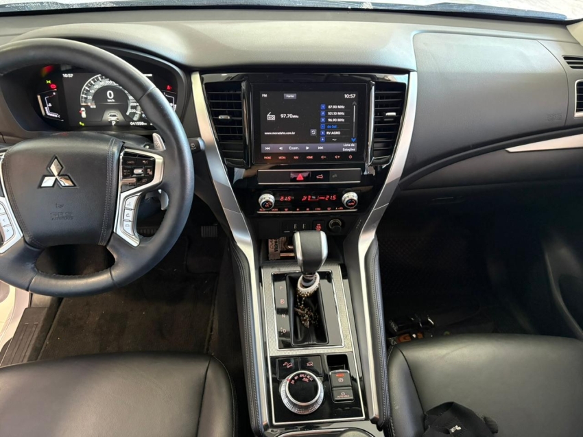 mitsubishi pajero sport 2.4 16v mivec turbo diesel hpe-s awd automatico 5p 202410