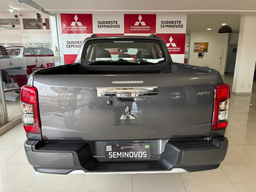 mitsubishi triton 2.4 biturbo diesel cd hpe 4x4 automatico 4p 20256