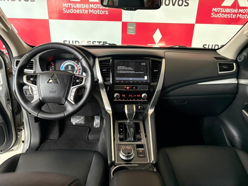 mitsubishi pajero sport 2.4 16v mivec turbo diesel hpe-s awd automatico 4p 202210