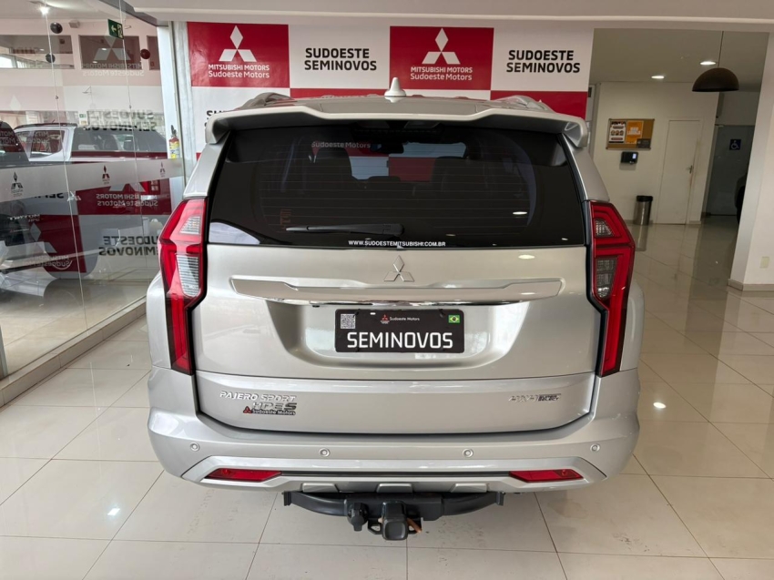 mitsubishi pajero sport 2.4 16v mivec turbo diesel hpe-s awd automatico 4p 20226