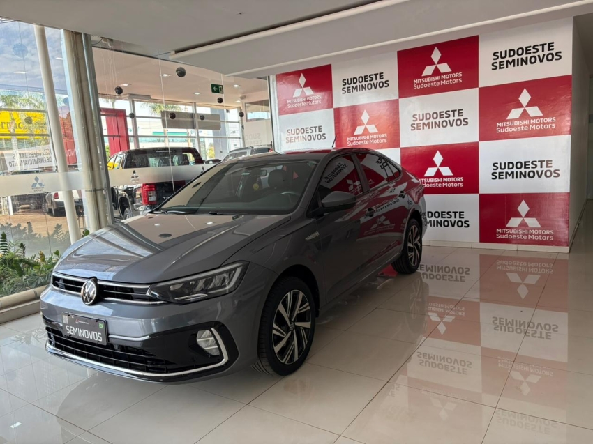 volkswagen virtus 1.0 200 tsi highline automatico 9.9 flex 4p 2024