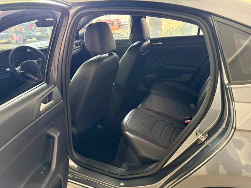 volkswagen virtus 1.0 200 tsi highline automatico 9.9 flex 4p 202413