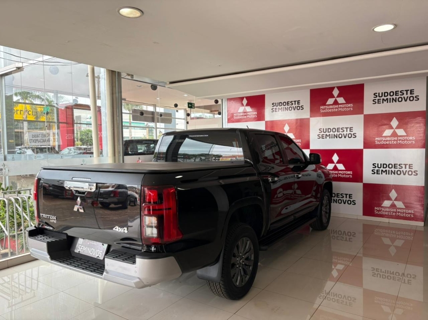 mitsubishi triton 2.4 biturbo diesel cd hpe 4x4 automatico 4p 20265