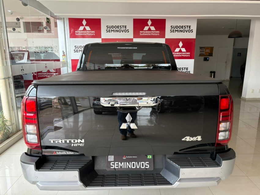 mitsubishi triton 2.4 biturbo diesel cd hpe 4x4 automatico 4p 20266