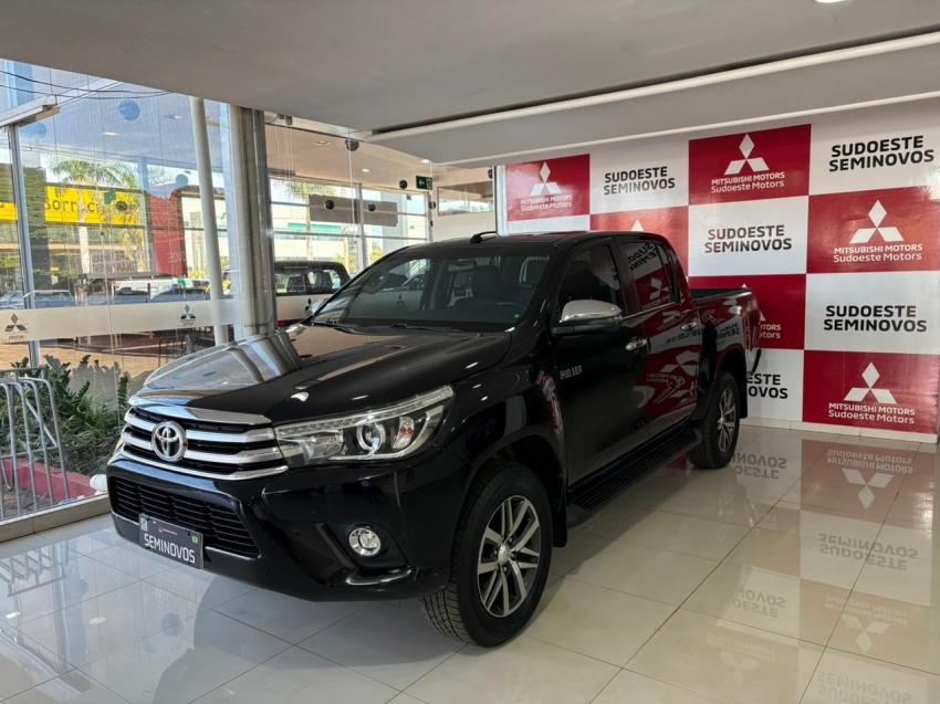 toyota hilux 2.8 srx 4x4 cd 16v diesel 4p automatico 2.7 2018