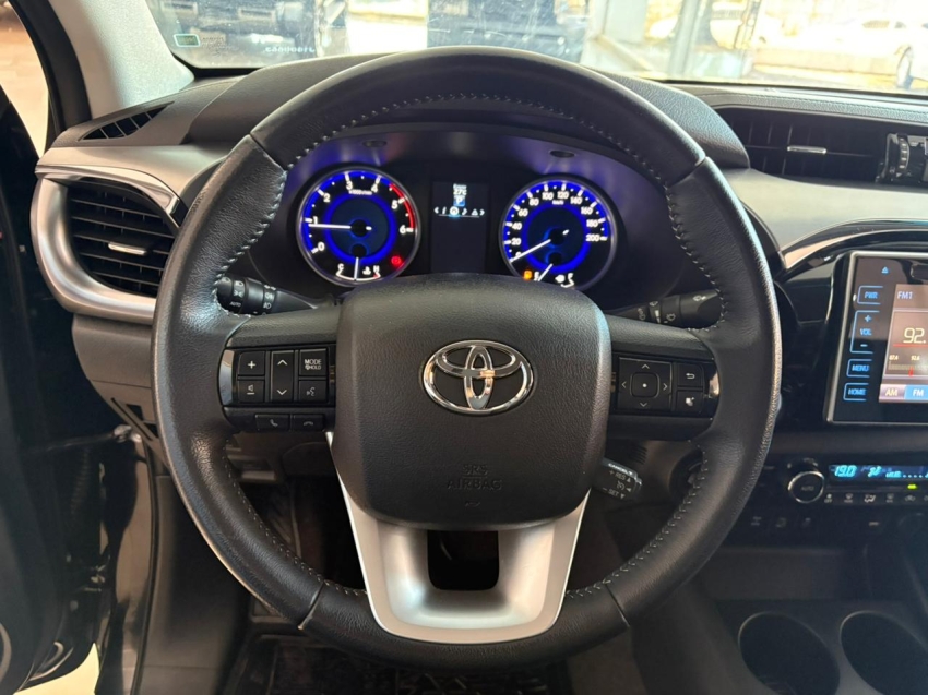 toyota hilux 2.8 srx 4x4 cd 16v diesel 4p automatico 2.7 201812