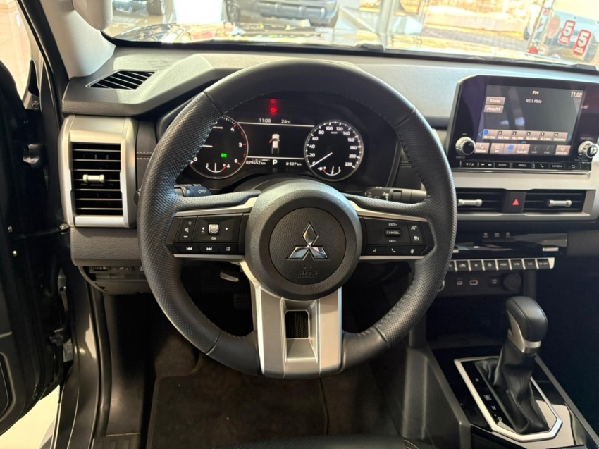 mitsubishi triton 2.4 biturbo diesel hpe-s 4x4 automatico 4p 202612