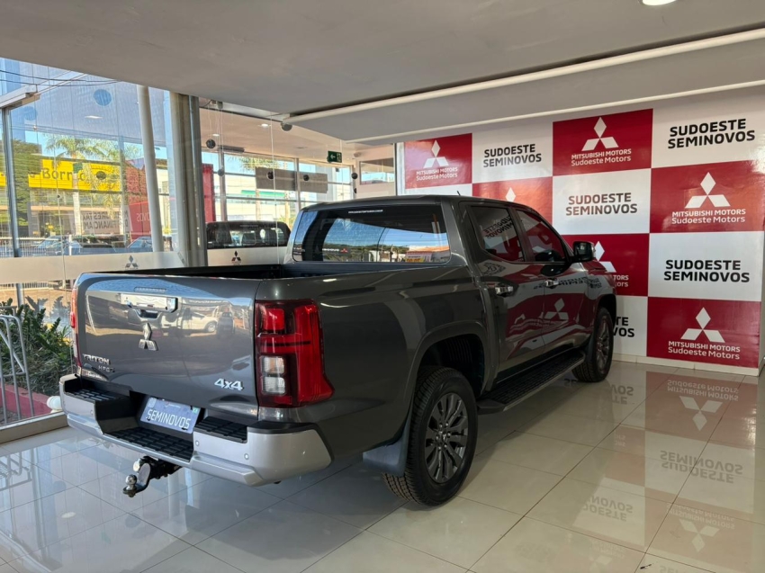 mitsubishi triton 2.4 biturbo diesel hpe-s 4x4 automatico 4p 20265