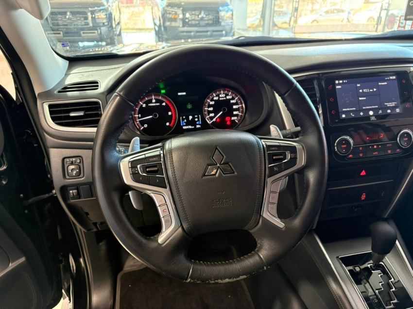 mitsubishi l200 triton 2.4 turbo diesel 4x4 at sport hpe 4p automatico 202414