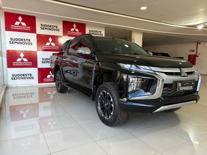 mitsubishi l200 triton 2.4 turbo diesel 4x4 at sport hpe 4p automatico 20242
