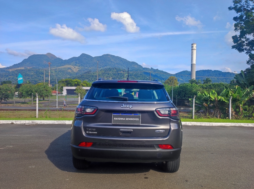 compass 1.3 t270 turbo flex longitude at6