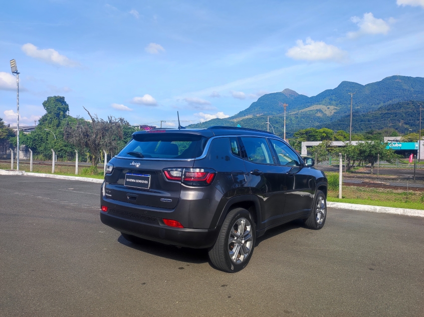 compass 1.3 t270 turbo flex longitude at6