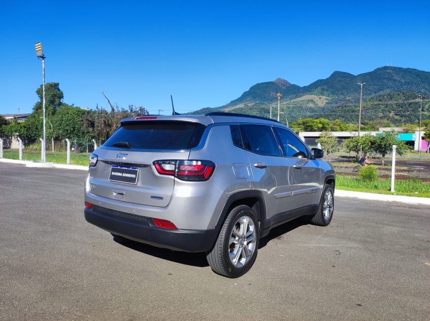 compass 1.3 t270 turbo flex longitude at6
