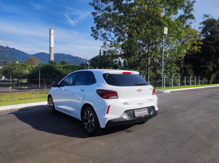 onix 1.0 turbo flex premier automatico
