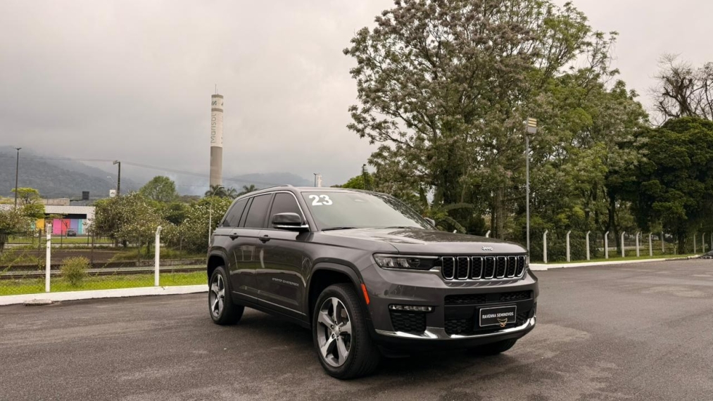 grand cherokee 2.0 turbo hibrido 4xe at8