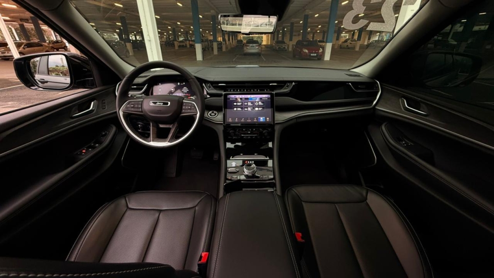 grand cherokee 2.0 turbo hibrido 4xe at8